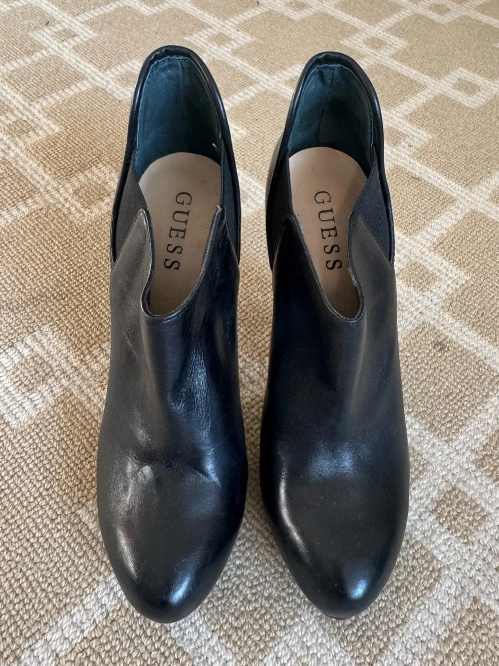 GUESS Leather Stiletto Ankle Booties Black Chelsea Heels Size 6